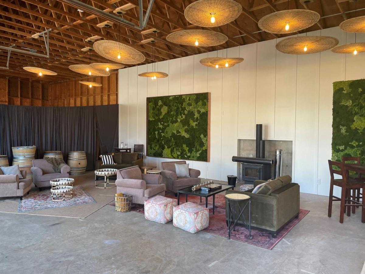 The Setting Inn Willamette Valley Newberg Bagian luar foto